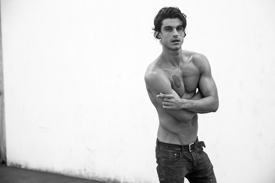 Portrait: Jorge Alano by Fernando Machado