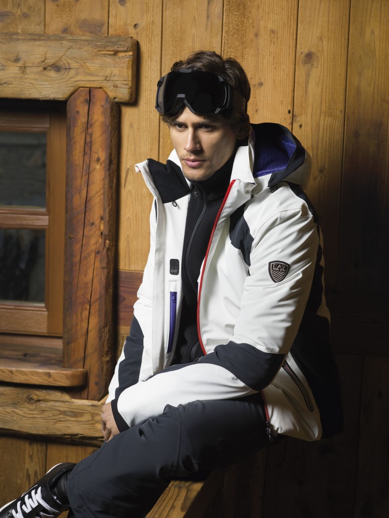 Way Management model Marcio Patriota stars in Emporio Armani's fall-winter 2015 EA7 campaign. Posing for pictures indoors and outdoors, Marcio embraces a sporty spirit in the brand's latest activewear. 