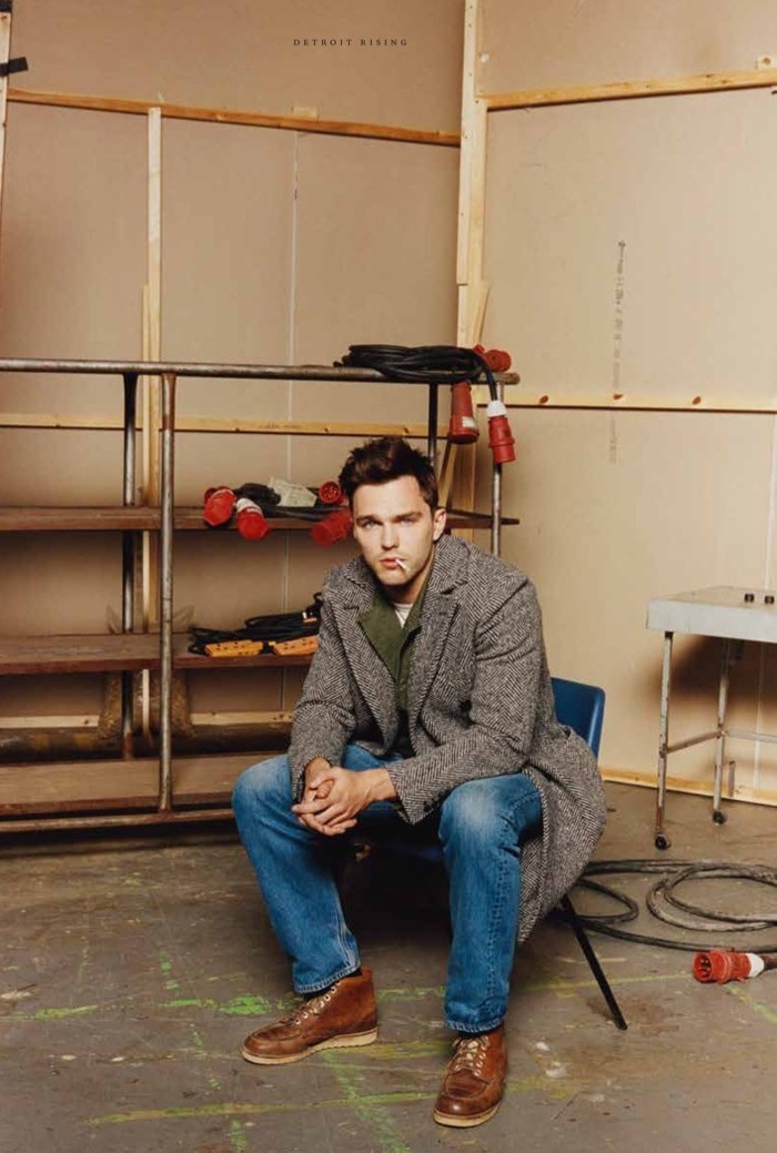 Nicholas-Hoult-2015-Photo-Shoot-Hero-005