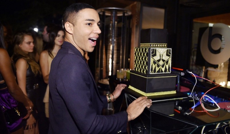 Oliver Rousteing takes a look at his designer cake.