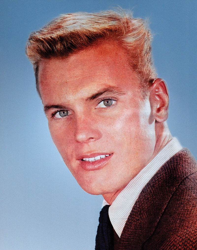 An old portrait of Tab Hunter » Tab Hunter Confidential: The 1950s Idol Discusses Being a Closeted Gay Star An old portrait of Tab Hunter