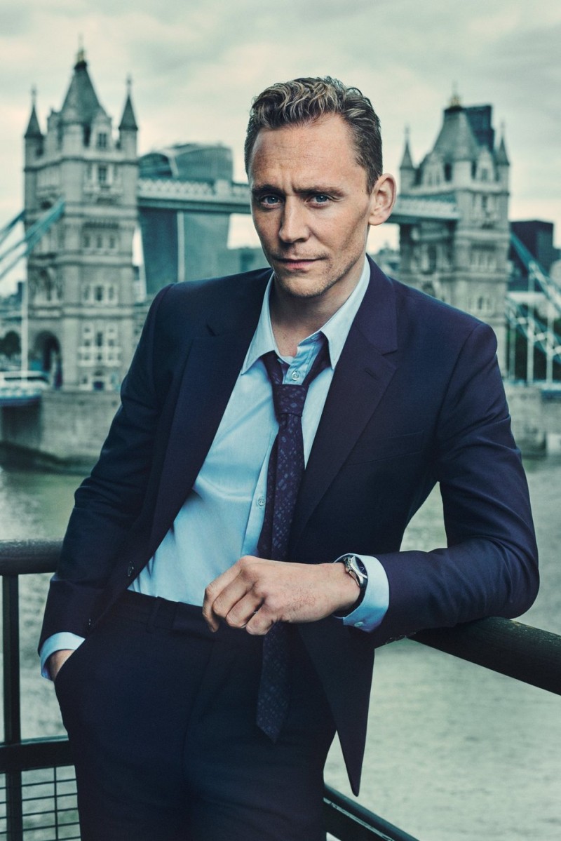 Tom-Hiddleston-ShortList-2015-Cover-Photo-Shoot-005