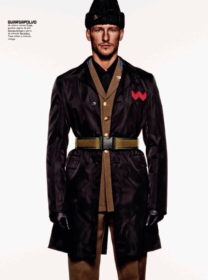 GQ-Espana-2015-Military-Style-Editorial-007