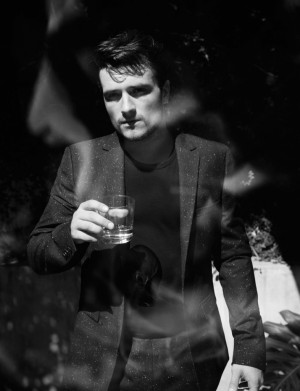 Josh Hutcherson 2015 Photo Shoot Flaunt 011