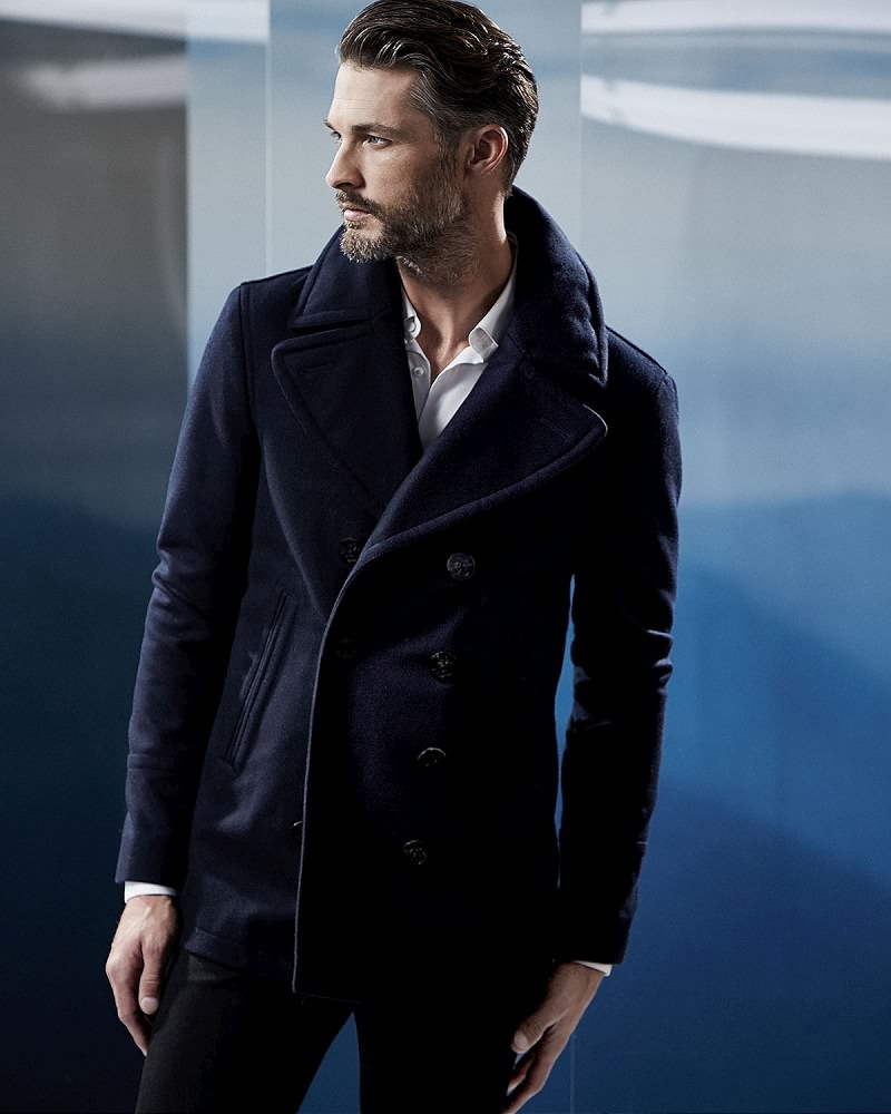 Ben Hill wears peacoat Burberry Brit.