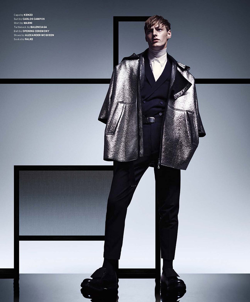 Essential Homme: Roberto Sipos Rocks Modern Proportions