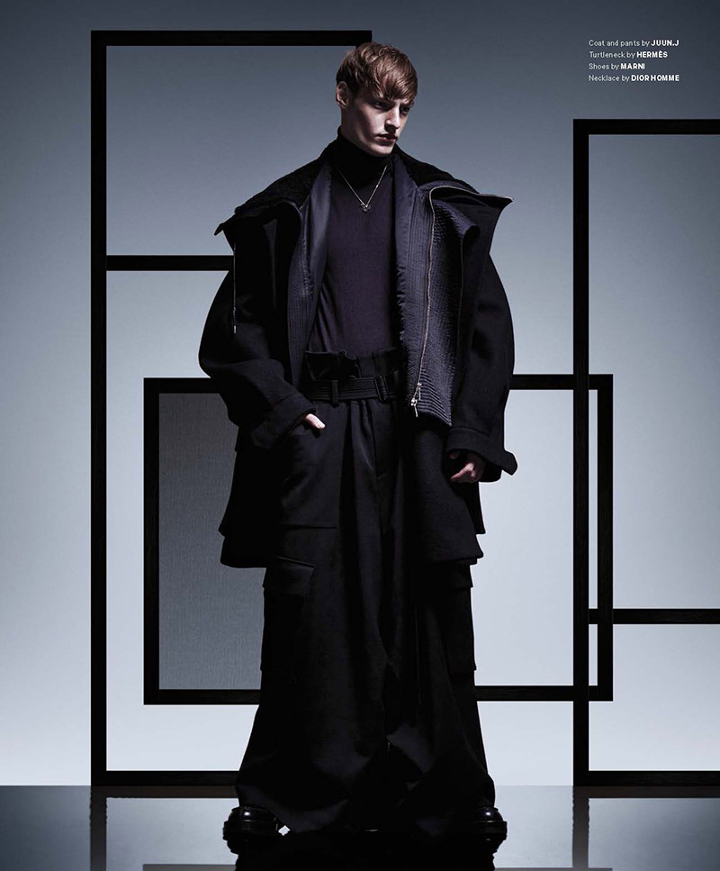 Roberto Sipos 2015 Editorial Essential Homme