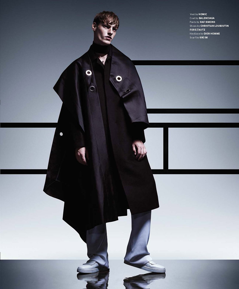Roberto Sipos 2015 Editorial Essential Homme