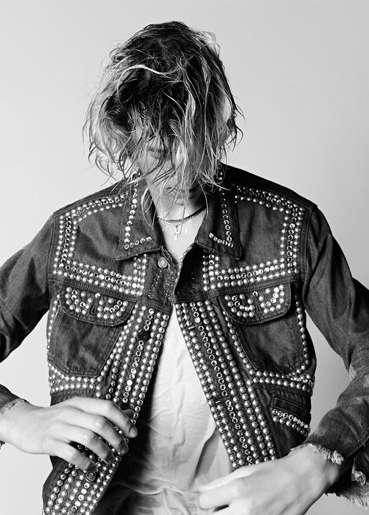 Saint-Laurent-Surf-Sound-Collection-2016-Campaign-005