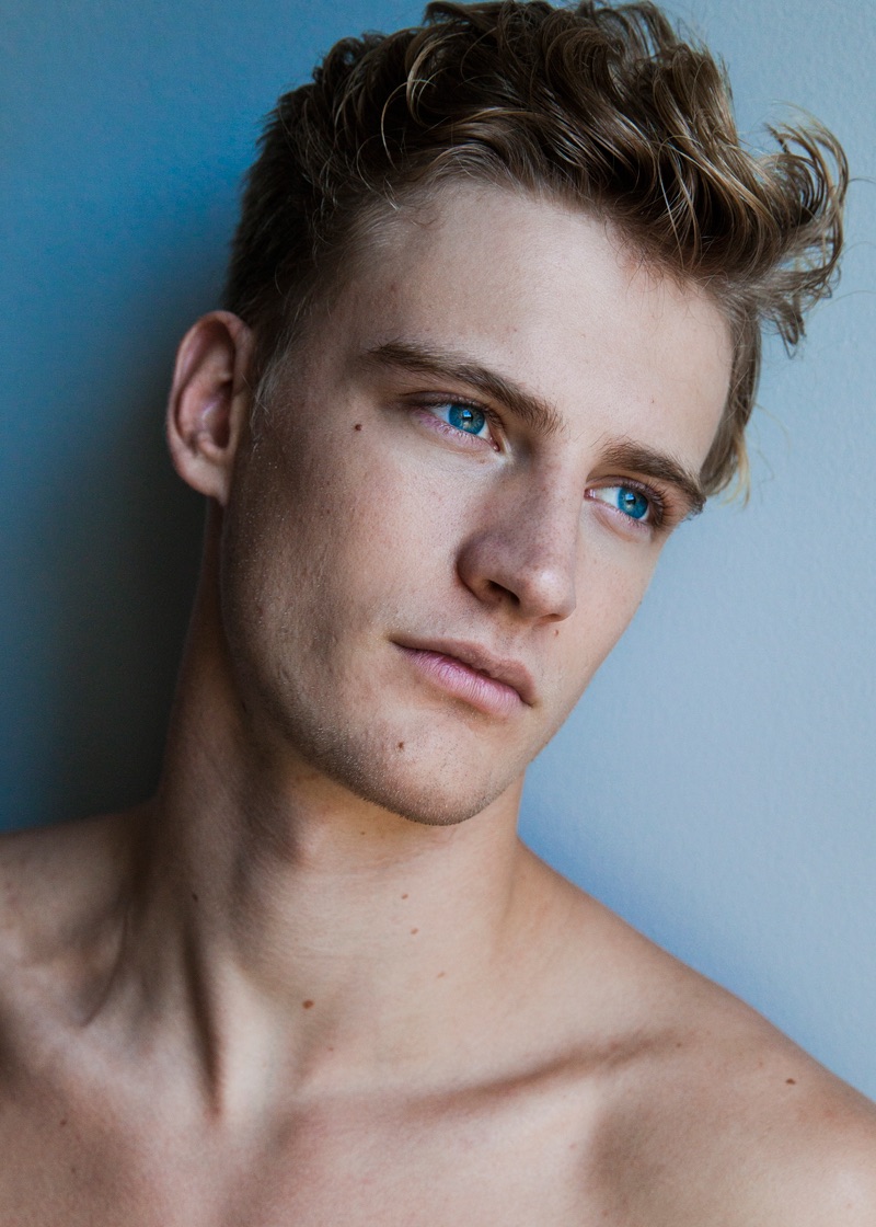 Portrait: Jake Schultz photographed by René Fragoso