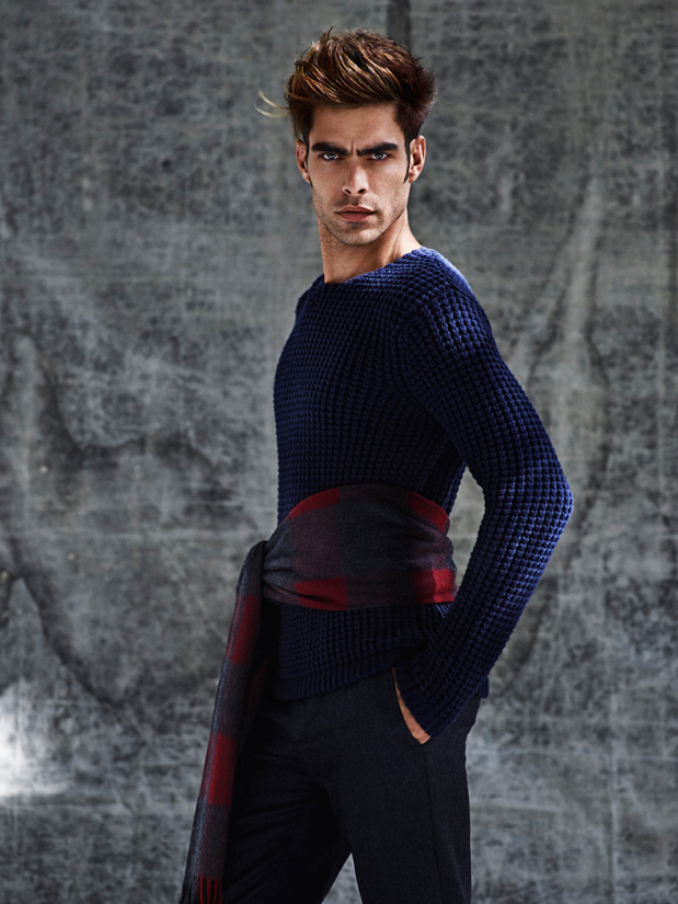 Jon Kortajarena Stars in GQ México Cover Shoot – The Fashionisto