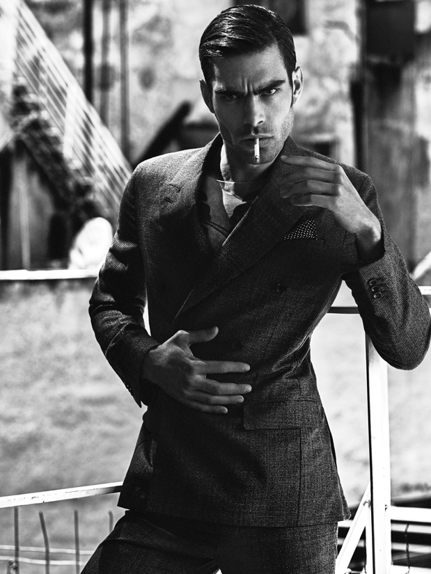 Jon-Kortajarena-GQ-Mexico-2015-Photo-Shoot-005