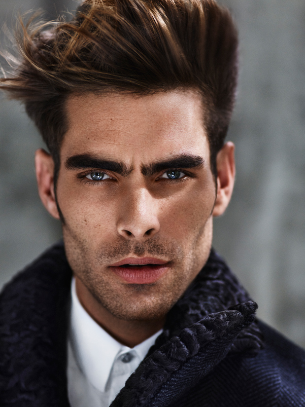 Jon-Kortajarena-GQ-Mexico-2015-Photo-Shoot-010