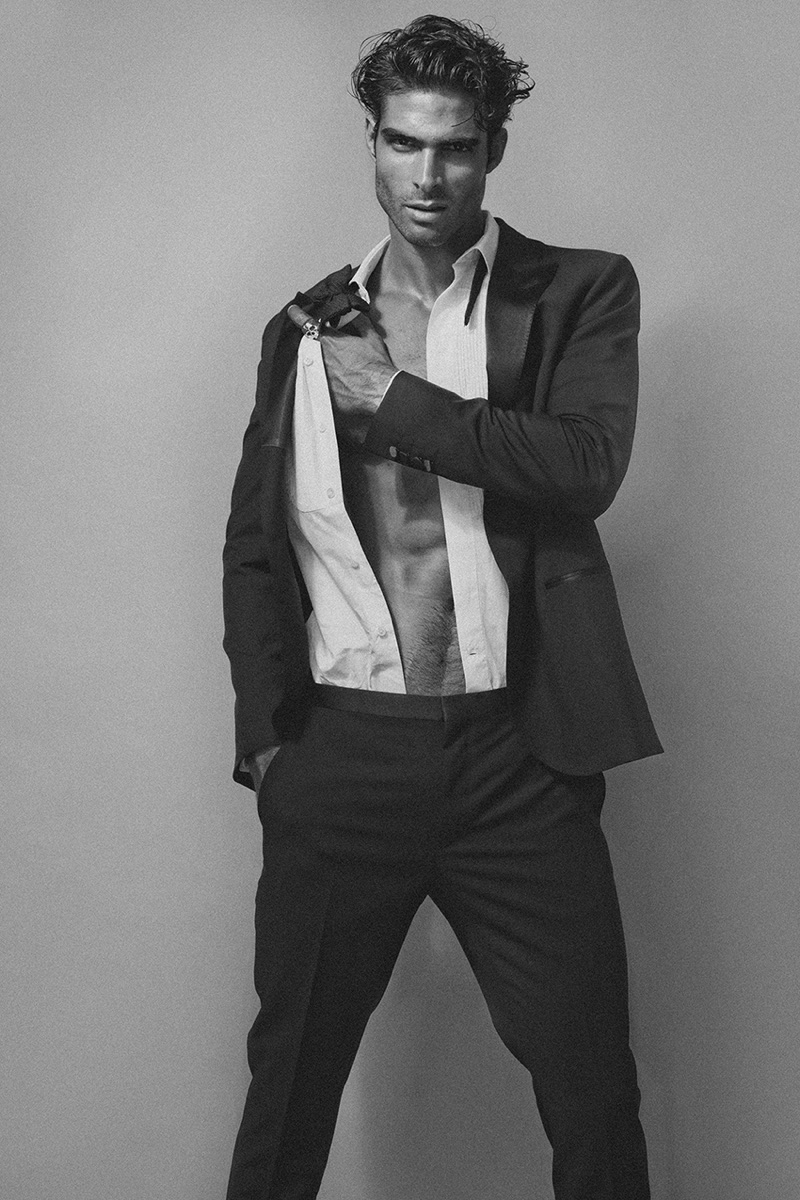 Schön! Juan Betancourt Dresses Up for Franck Glenisson Shoot