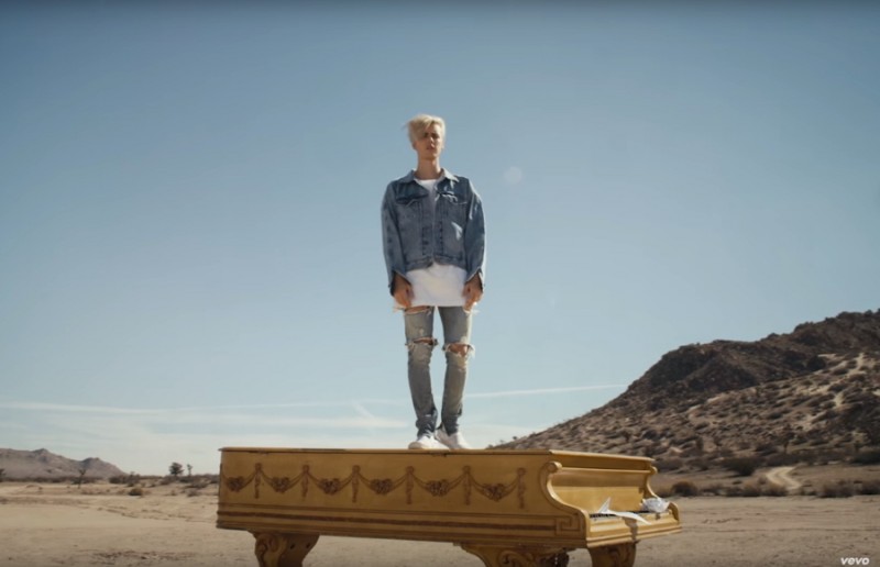 Justin-Bieber-Mark-My-Words-Music-Video-Denim-Style