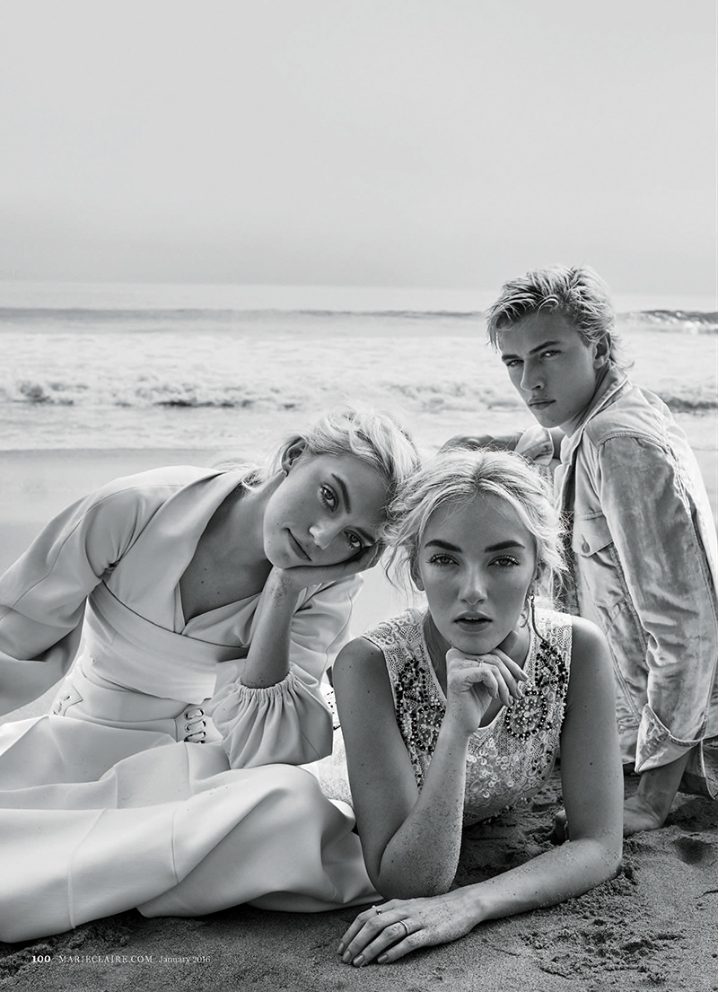 Lucky-Blue-Smith-Sisters-2016-Marie-Claire-Beach-Shoot-008