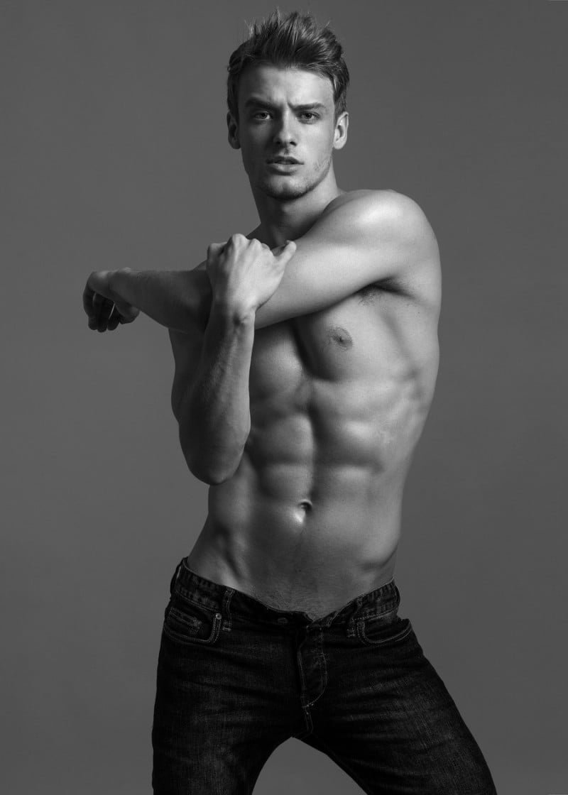 Renan-Corbani-Model-2015-Shoot-002