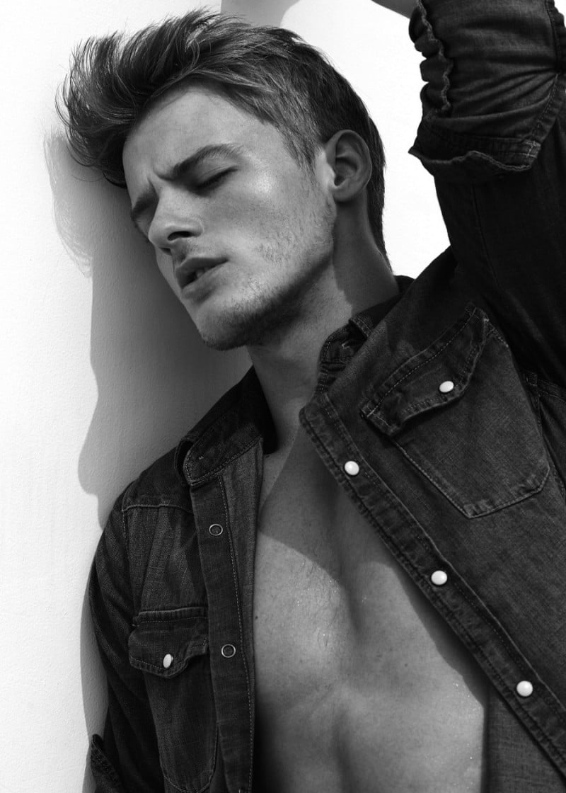 Renan-Corbani-Model-2015-Shoot-004