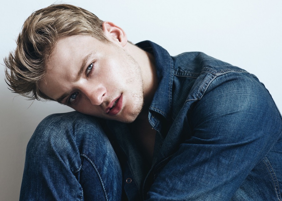 Week in Review: Renan Corbani Does Denim, Hilfigers Celebrate the Holidays + More