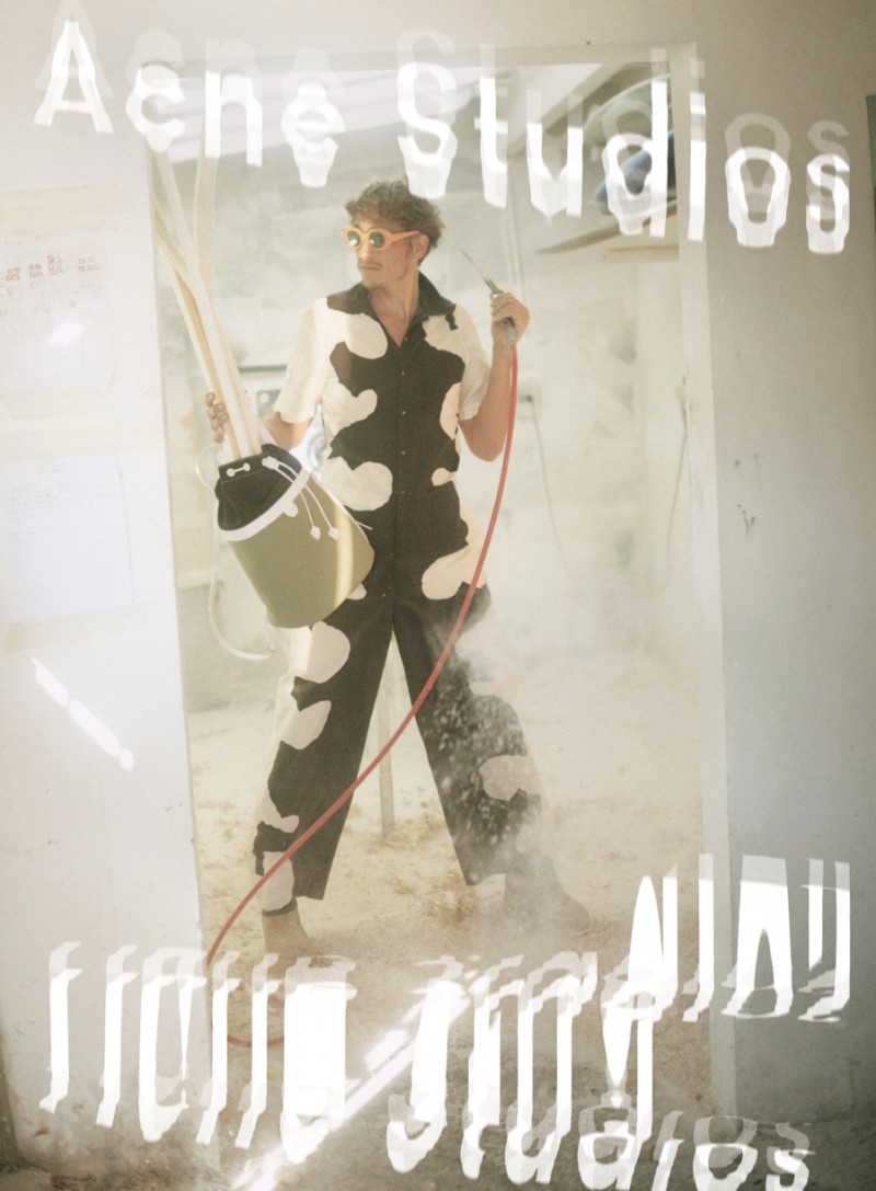 Acne-Studios-2016-Spring-Summer-Mens-Campaign-Robin-Kegel-001 » Robin Kegel Fronts Acne Studio's Quirky Spring Campaign Acne-Studios-2016-Spring-Summer-Mens-Campaign-Robin-Kegel-001