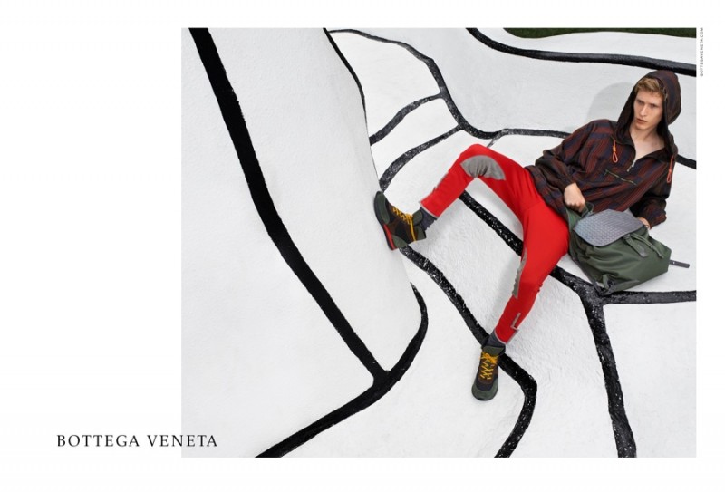 Bottega Veneta's Dreamy Italian Holiday Campaign - V Magazine