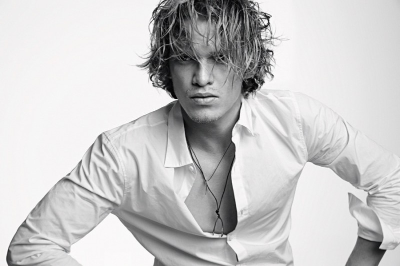Cody Simpson wears shirt BLK DNM, necklaces Mara Carrizo Scalise and Starling Silver.