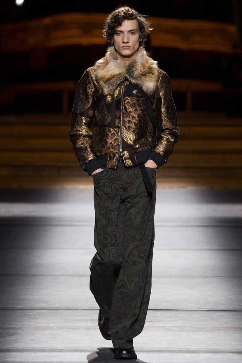 Dries Van Noten Does Military Chic for Fall Collection