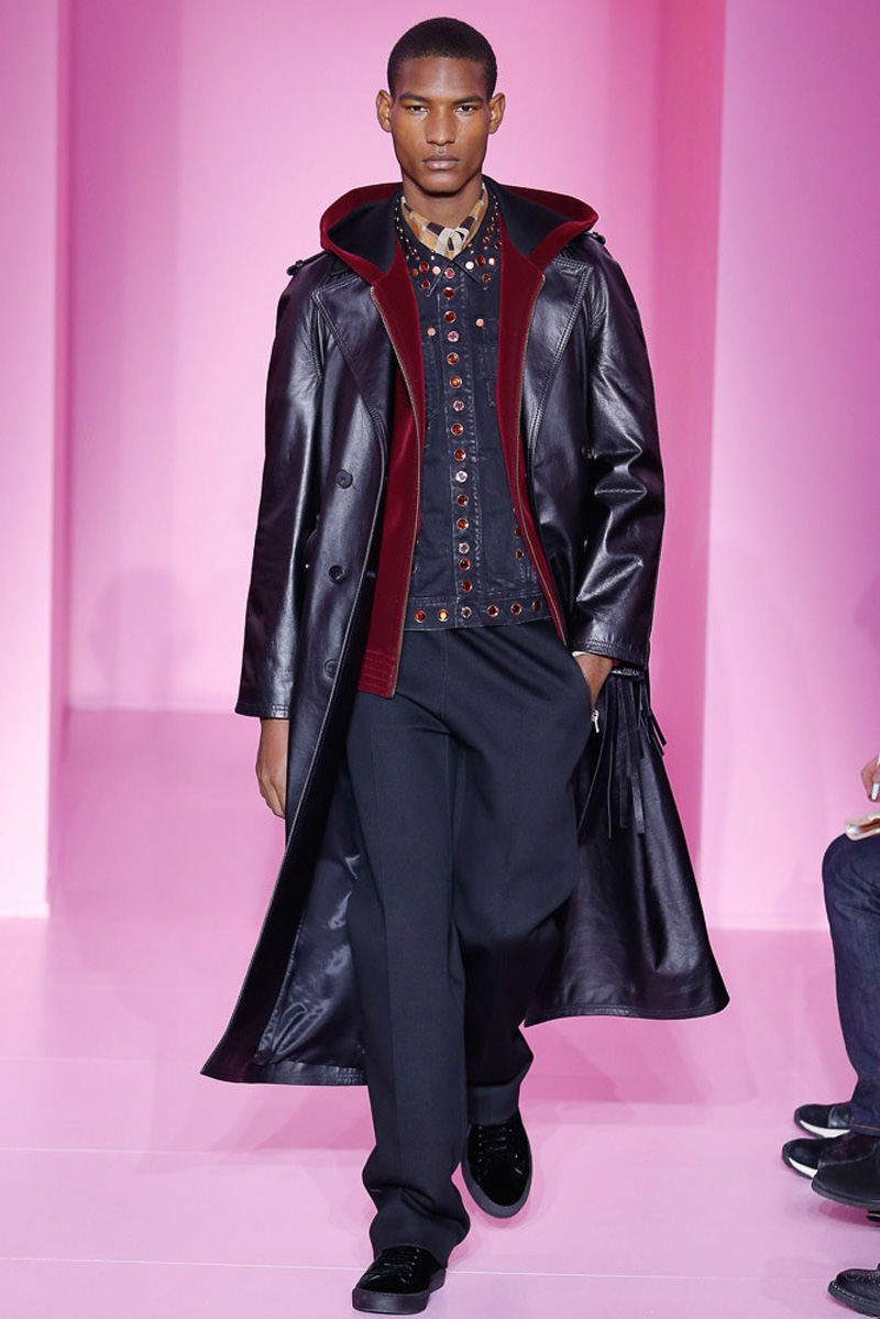 Givenchy-2016-Fall-Winter-Mens-Collection-007 » Givenchy Offers Dark Spin on Americana & Western Styles for Fall Collection Givenchy-2016-Fall-Winter-Mens-Collection-007