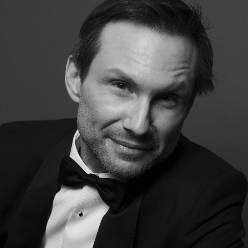 Christian Slater photographed by Inez & Vinoodh.