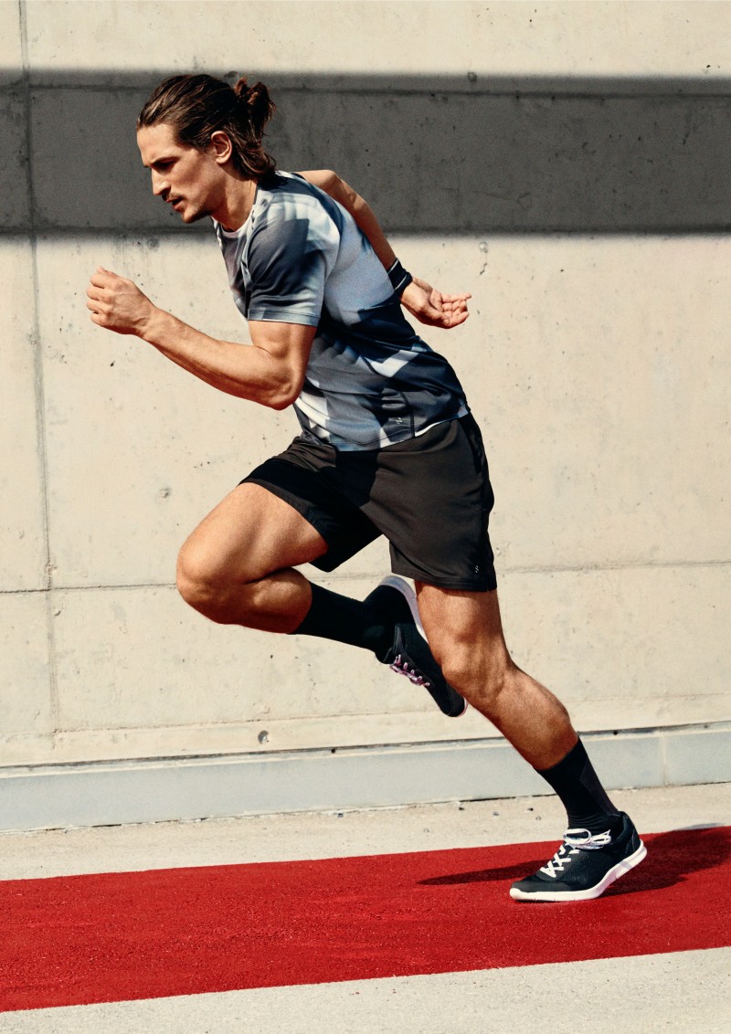 Jarrod Scott is off to a running star for H&M's latest campaign.