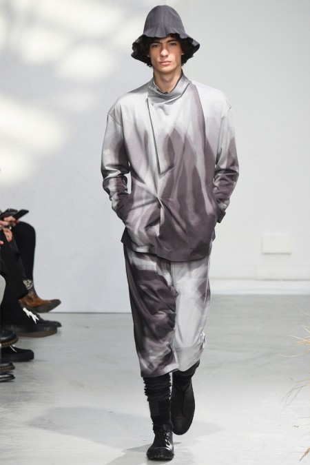 Issey Miyake 2016 Fall Winter Mens Collection 013