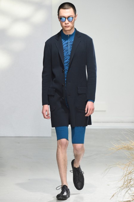 Issey Miyake 2016 Fall Winter Mens Collection 015