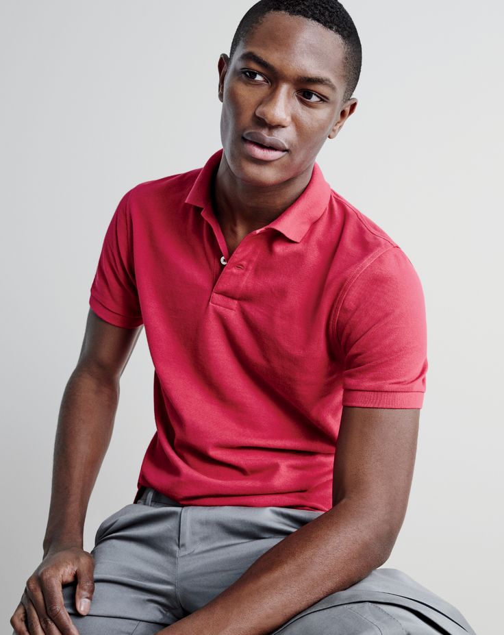 J.Crew men’s classic piqué polo shirt and Ludlow suit pant in Italian chino.