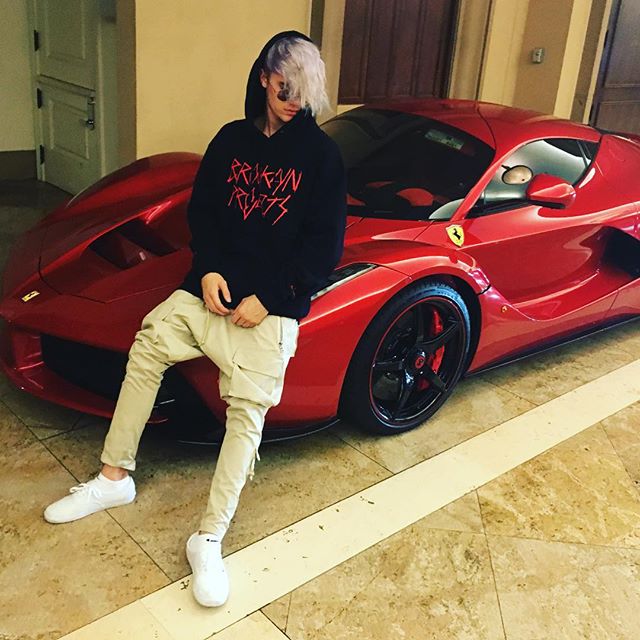 Justin Bieber Unveils Purple Hairstyle The Fashionisto