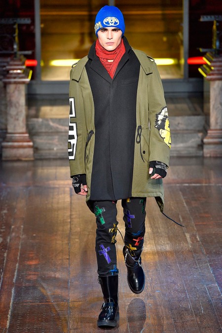 Moschino 2016 Fall Winter Mens Collection 020