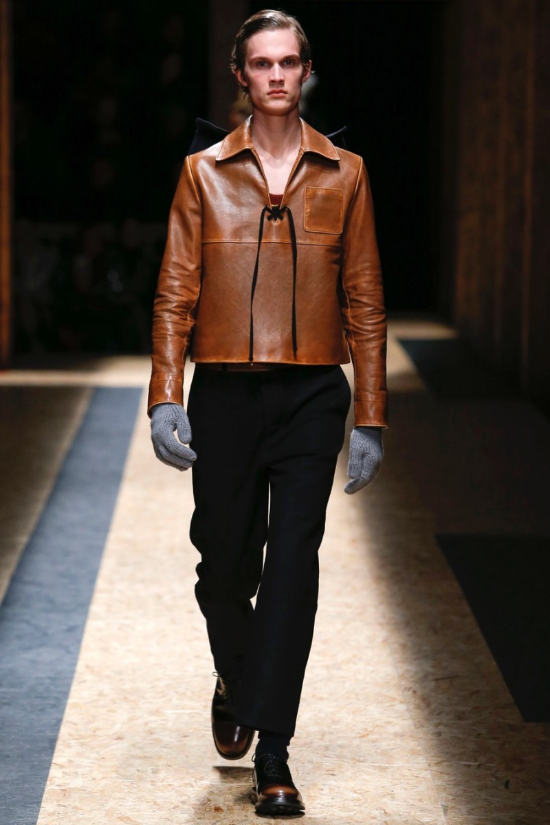 Prada-2016-Fall-Winter-Mens-Collection-010