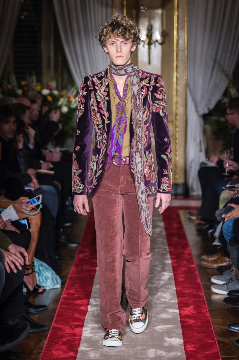 wanhoop vuist brandwonden Roberto Cavalli 2016 Fall/Winter Men's Collection