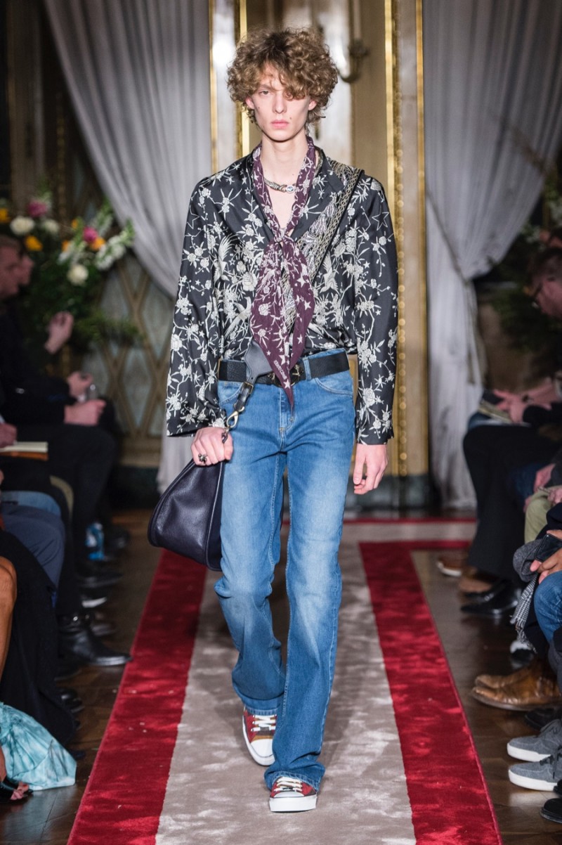 wanhoop vuist brandwonden Roberto Cavalli 2016 Fall/Winter Men's Collection