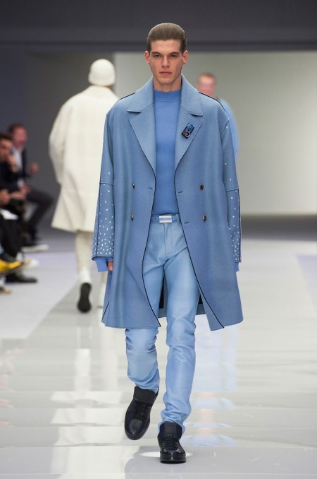 Versace 2016 Fall Winter Mens Collection 018
