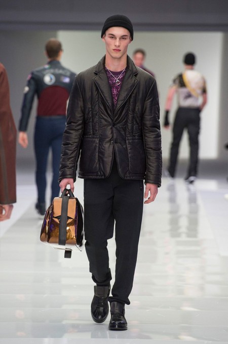 Versace 2016 Fall Winter Mens Collection 042