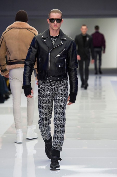 Versace 2016 Fall Winter Mens Collection 052