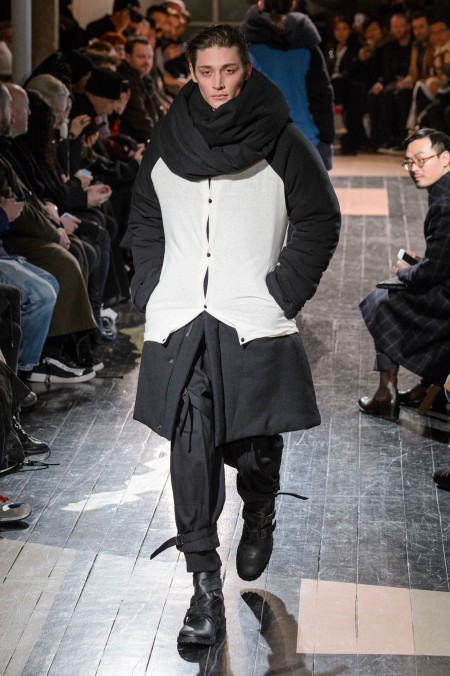 Yohji Yamamoto 2016 Fall Winter Mens Collection 002