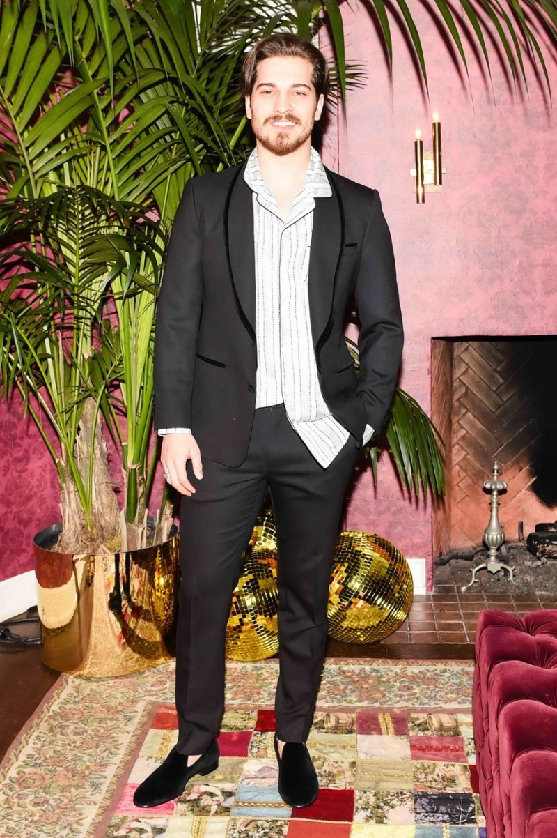 Dolce & Gabbana Hosts Stylish Pajama Party – The Fashionisto