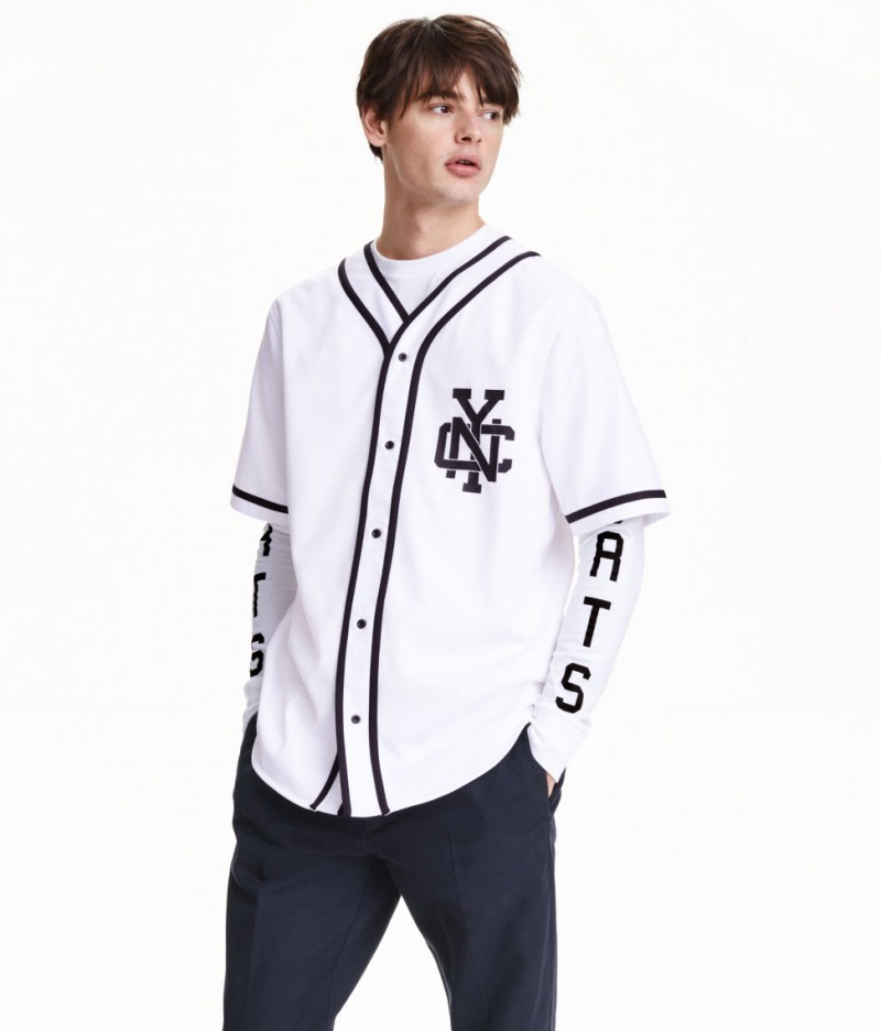 H&M Channels Sports Style for Latest Arrivals – The Fashionisto