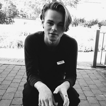Konrad Annerud Leonardo DiCaprio Lookalike Instagram Pictures 017
