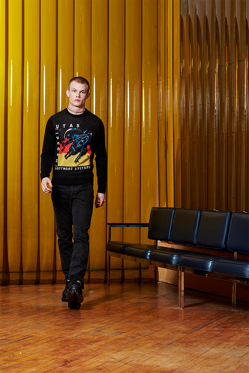 Patrik-Ervell-2016-Fall-Winter-Mens-Look-Book-003 » Patrik Ervell Revisits 90s Style for Fall Collection Patrik-Ervell-2016-Fall-Winter-Mens-Look-Book-003