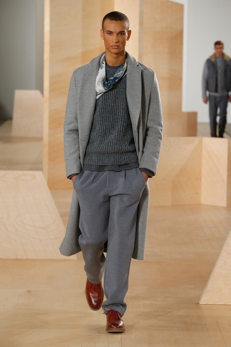 Perry Ellis embraces relaxed shades of grey for a sleek ensemble as part of its fall-winter 2016 menswear collection.