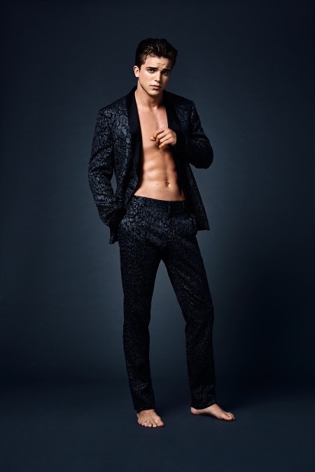 River Viiperi Rocks the Spring Collections for Attitude