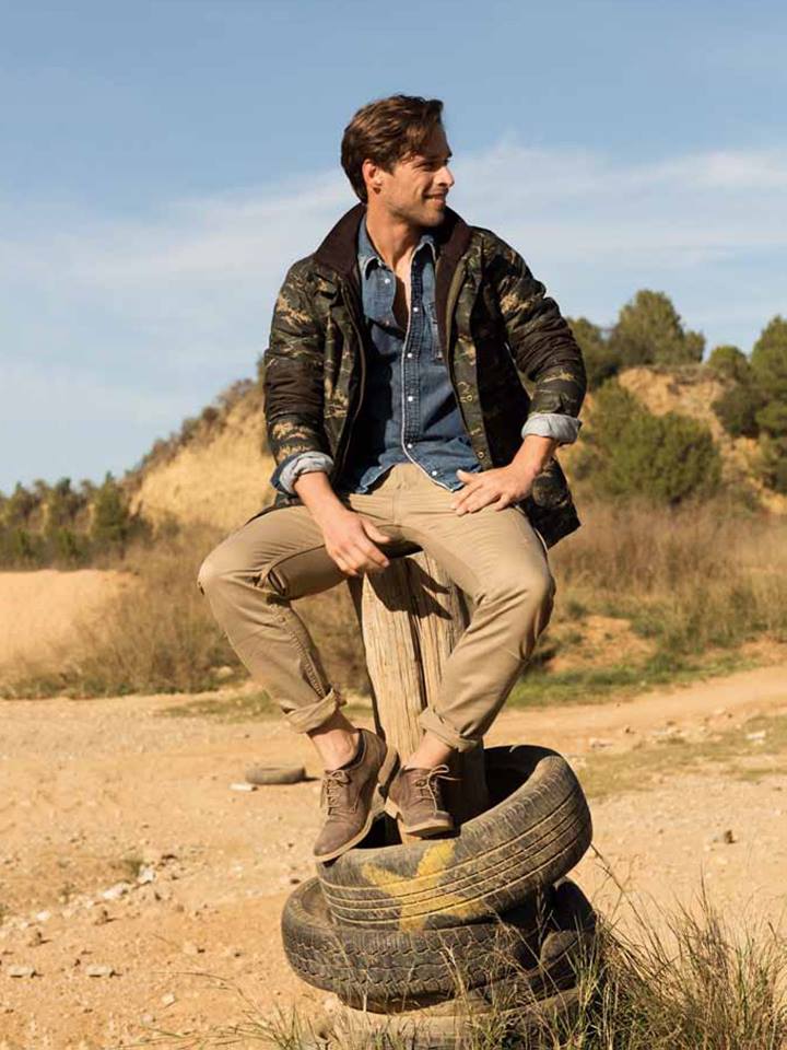 Men’s Health Spain: Simone Bredariol Embraces Moto Style