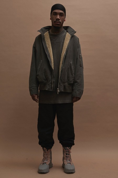 Kanye West Unveils Yeezy Fall Collection
